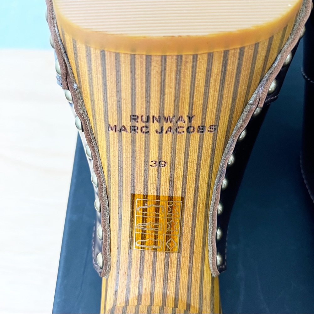 Marc Jacobs Runway Leather Wood Heel Clogs 39 - Picture 5 of 12